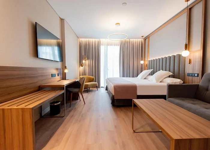 4 Sterne Hotels Giralda Center